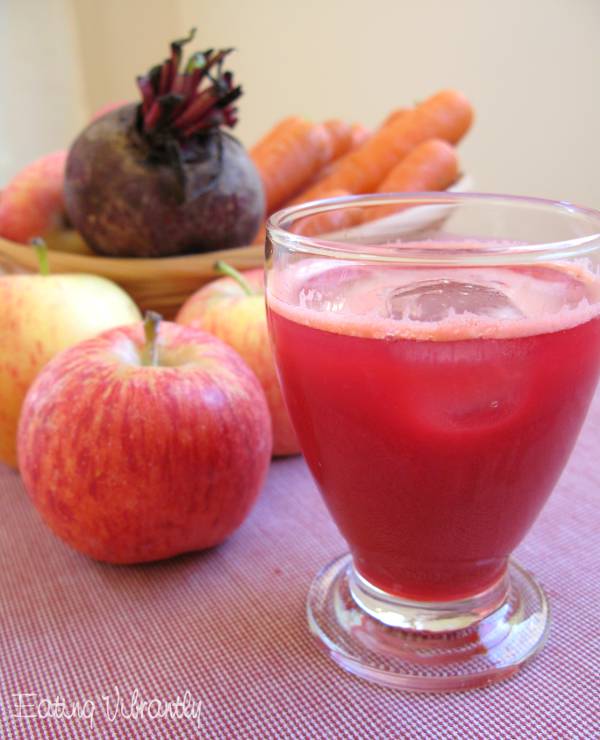 Raspberry Cordial with Carrot, Apple & Beetroot