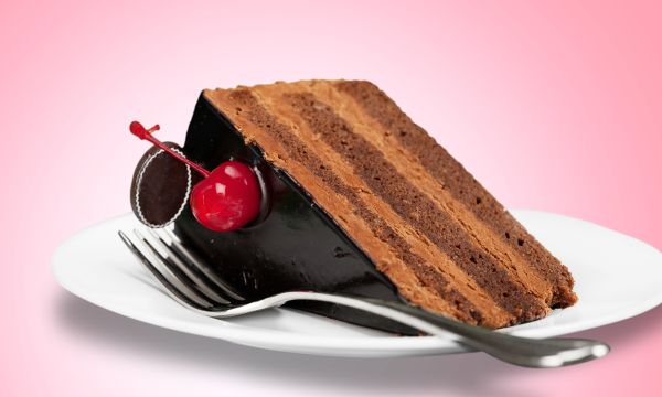 Stop your sugar cravings - Slice of cake